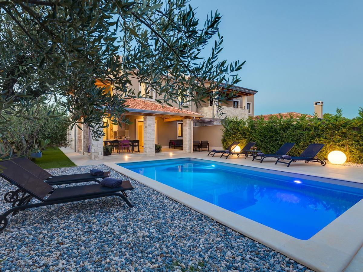 Villa Flora Vabriga Tar-Vabriga Εξωτερικό φωτογραφία