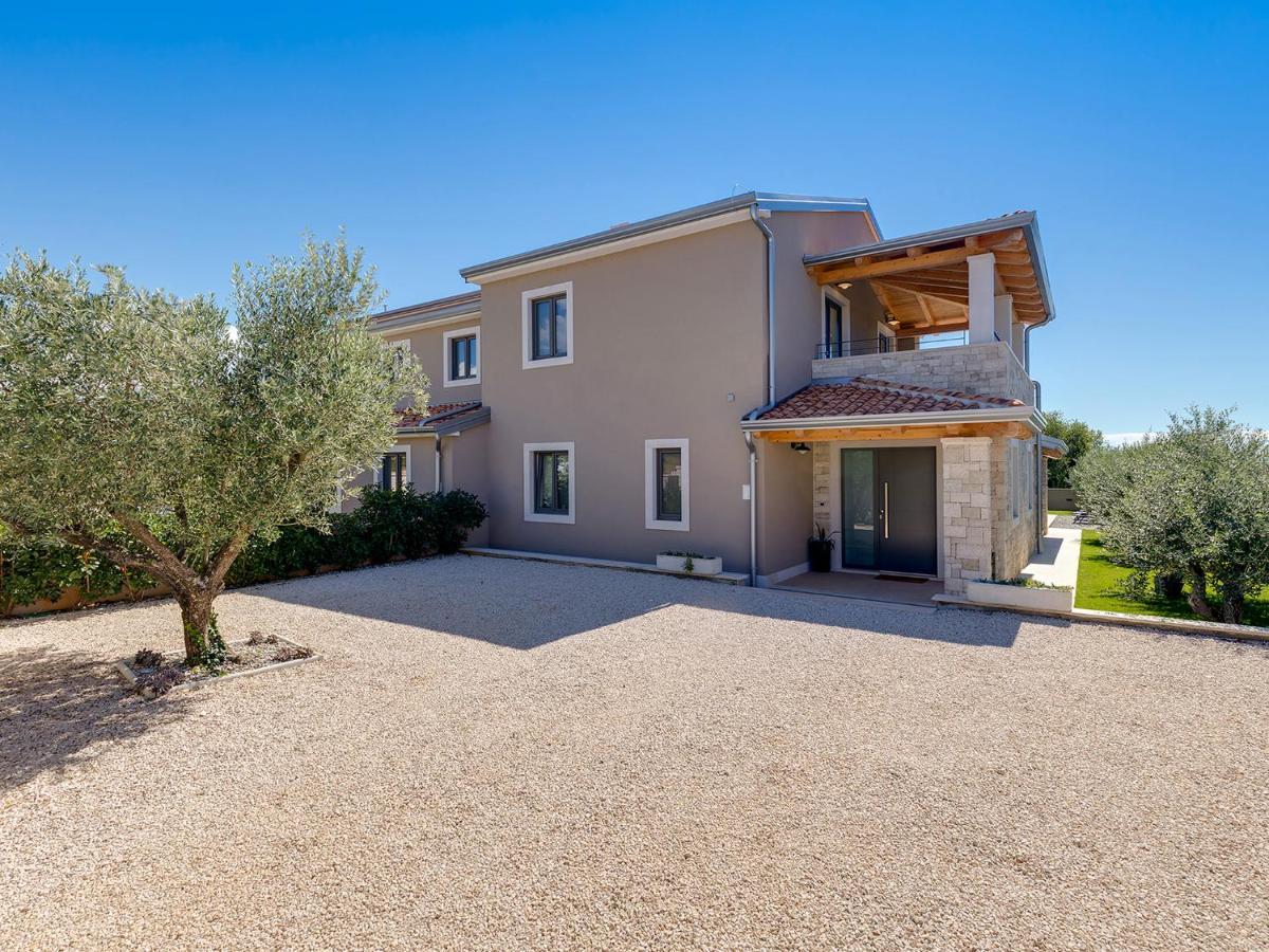 Villa Flora Vabriga Tar-Vabriga Εξωτερικό φωτογραφία