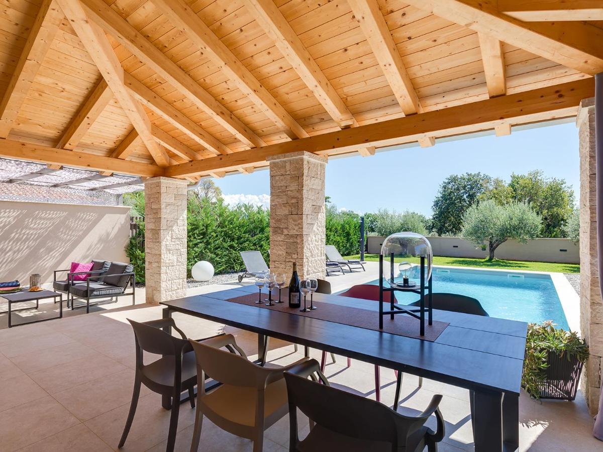 Villa Flora Vabriga Tar-Vabriga Εξωτερικό φωτογραφία