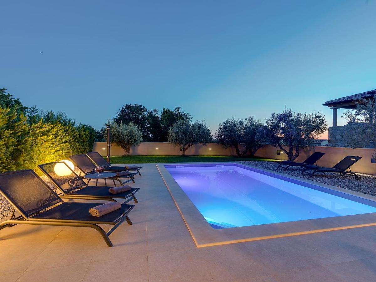 Villa Flora Vabriga Tar-Vabriga Εξωτερικό φωτογραφία