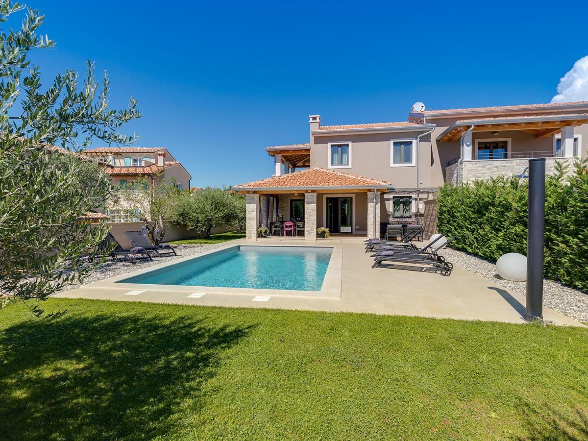 Villa Flora Vabriga Tar-Vabriga Εξωτερικό φωτογραφία